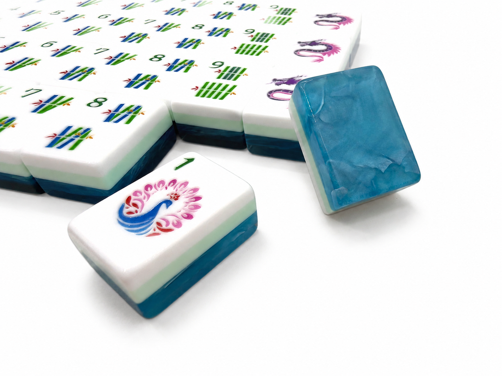 Mahj & Marlowe Aqua Pearl Mahjong Set